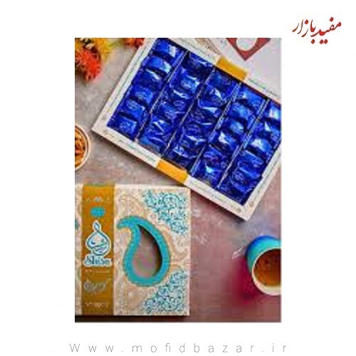 گز 35 درصد پسته و بادام جعبه ای 330گرمی (کادویی)